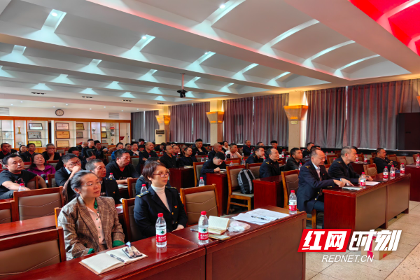 向韶社区：培训+演练 筑牢企业消防安全“防火墙”.jpg