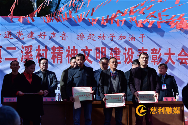 325636134d8588adb3f4d6c943eebb6_副本.jpg