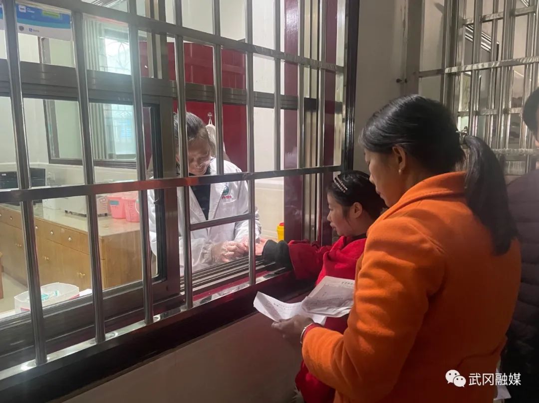 市残联组织开展关爱残疾人免费健康体检活动(图3)