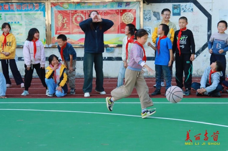 11.23排绸小学4_副本.jpg