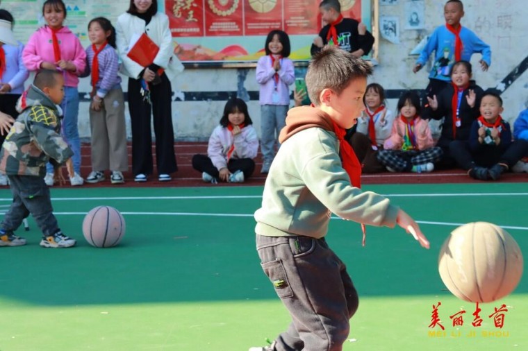 11.23排绸小学3_副本.jpg