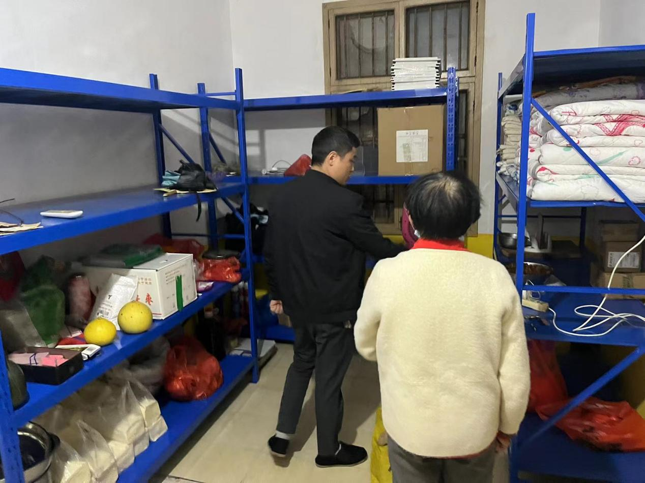 双清区火车社区：强化党建引领，助推优化营商环境(图1)