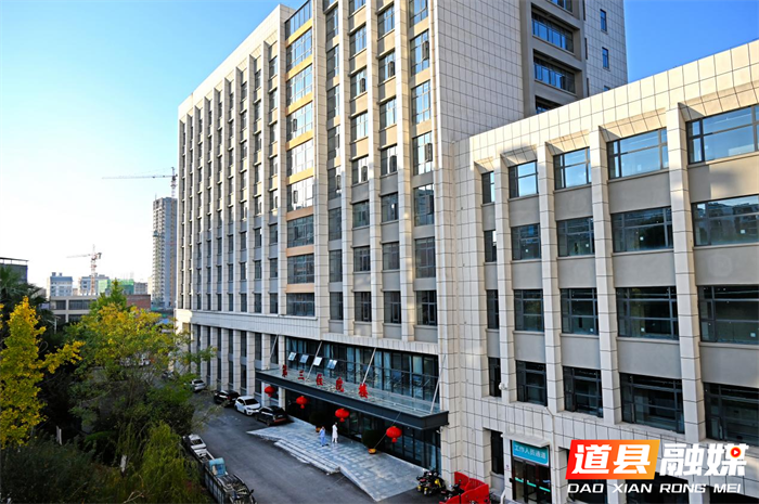 道县人民医院新建第三住院楼投入使用,全力打造省级边界区域医疗中心1_副本.png