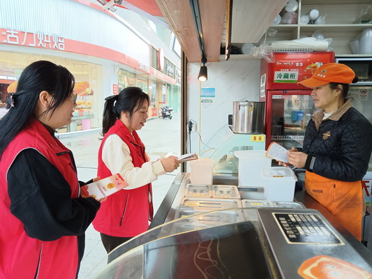 1c7e7e4c0ed6ac4db16a5d6a199b419_调整大小.jpg 1c7e7e4c0ed6ac4db16a5d6a199b419_调整大小.jpg