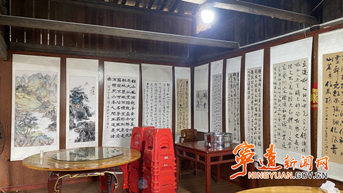 宁远县老年书画协会在红军村开展红色文化下乡活动_副本500.jpg