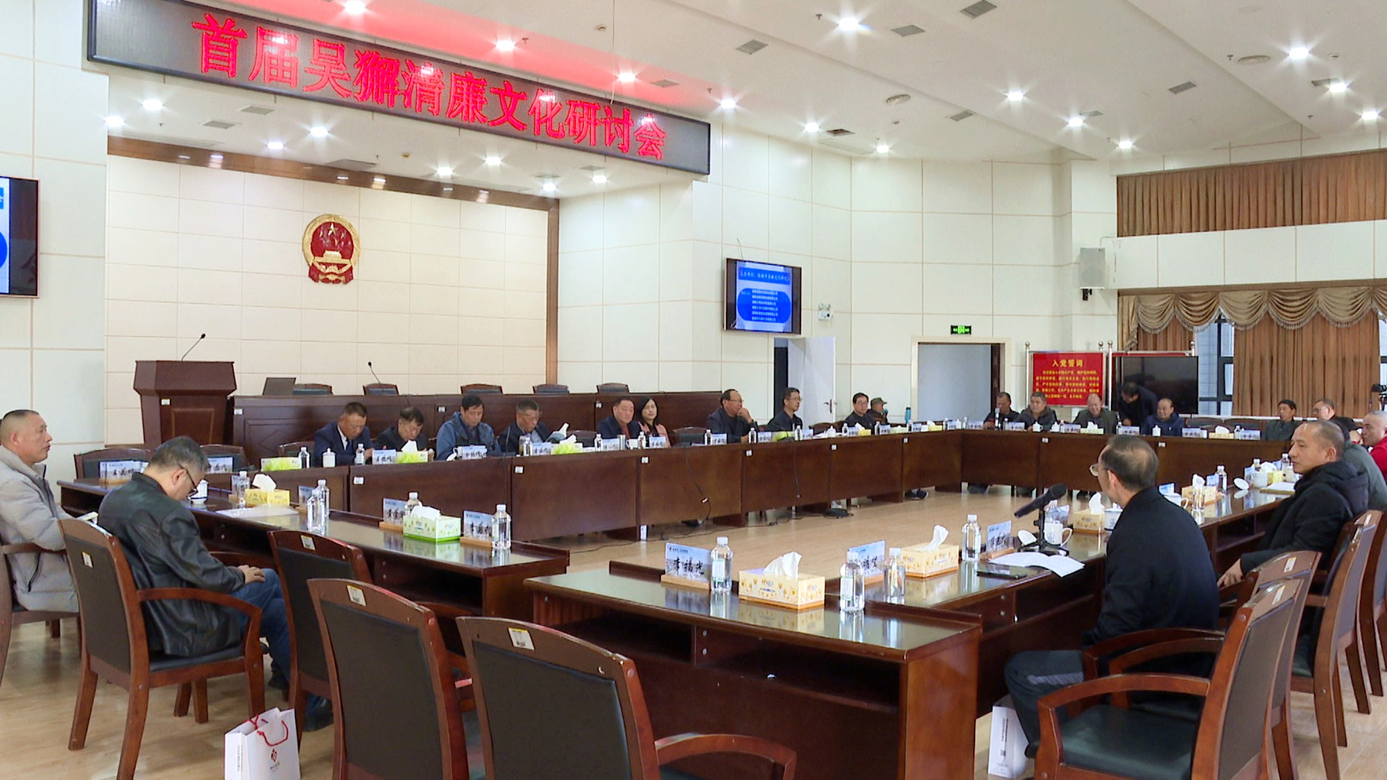 羅筱波無(wú)懈文化003_副本.jpg 羅筱波無(wú)懈文化003_副本.jpg