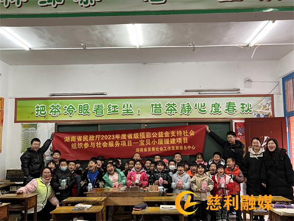 a1688933fce2a648dc573c95ab01cf0.jpg