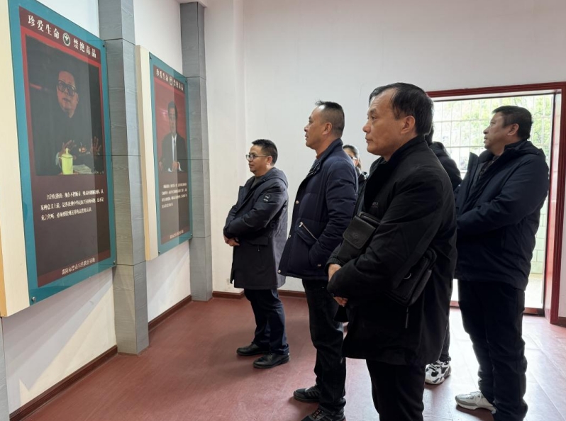邵阳市生态环境局双清分局:参观禁毒教育基地，铸牢禁毒思想防线(图1)