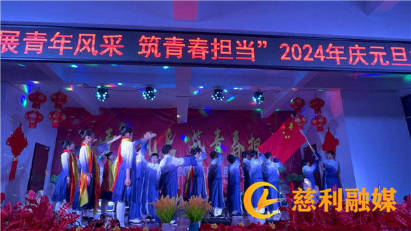 3d456796cb4c6343111c9cad23b8c35.jpg