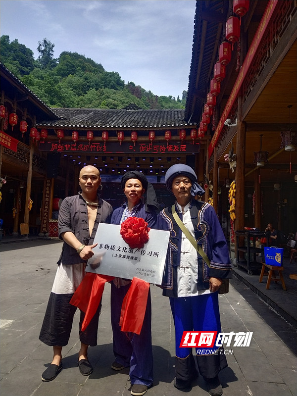 乡村追梦人丨向云贵：为乡村农旅融合，打上通往幸福的土家印记