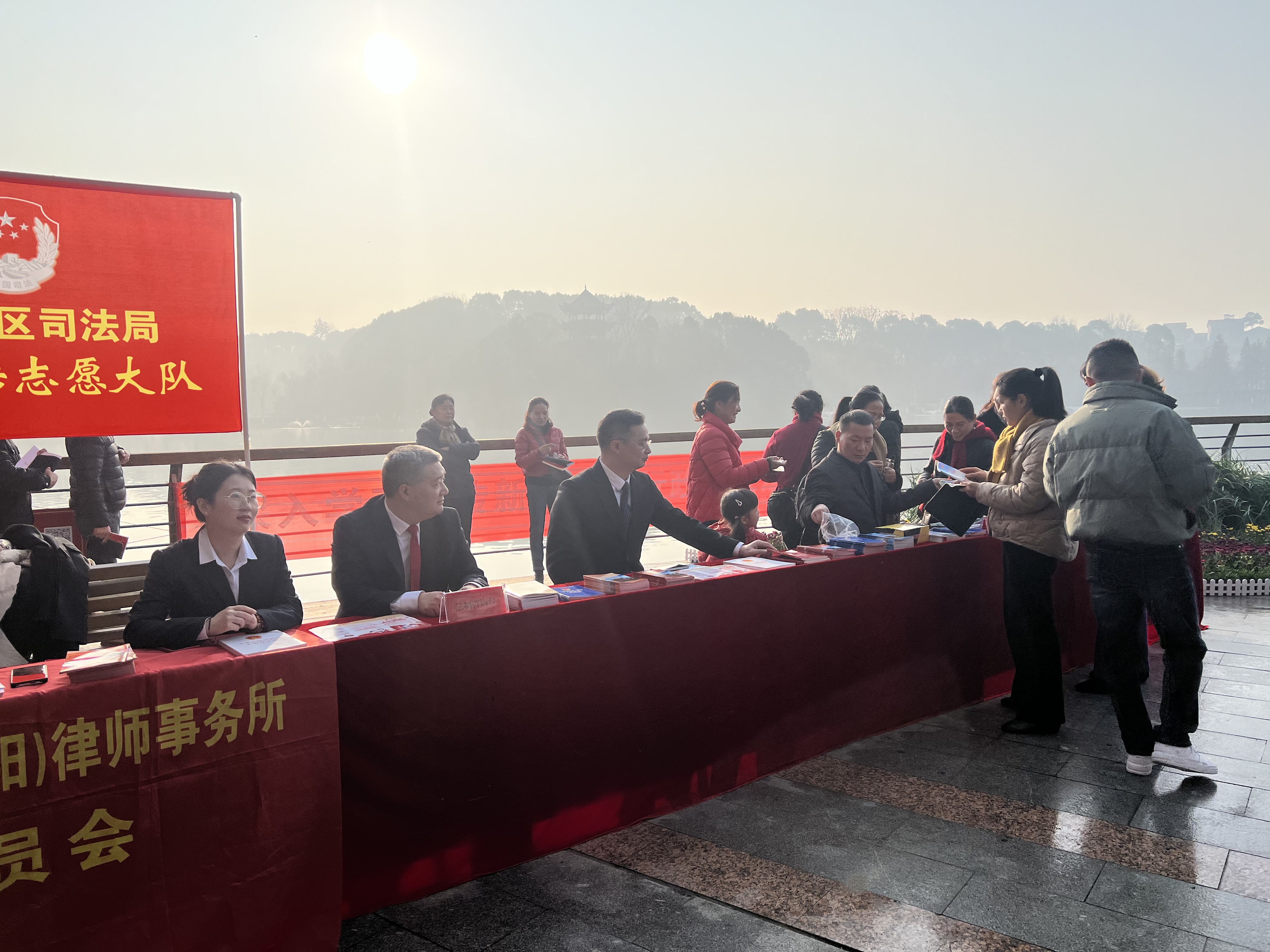 图片2.jpeg 图片2.jpeg