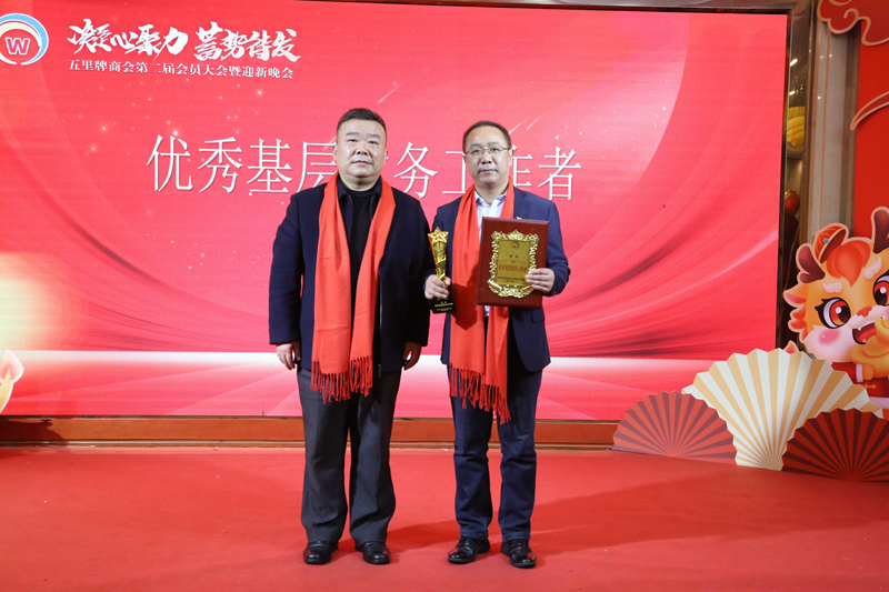 图片4.png 图片4.png