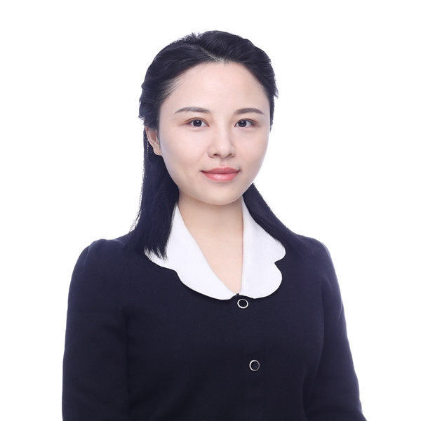 姚琴 证件照_副本.jpg