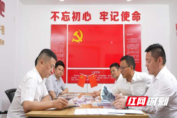 小标2.png