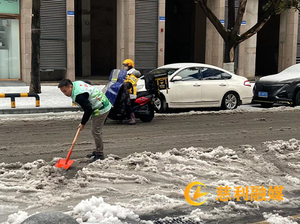 道路除雪.jpg