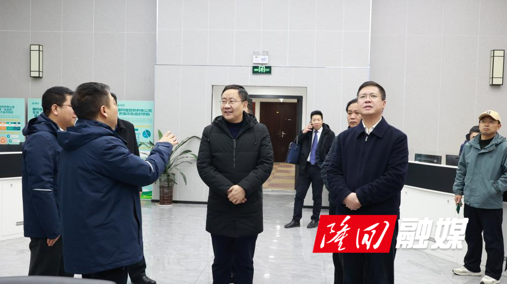 刘军杨韶辉率队开展春节前走访慰问活动(图2)