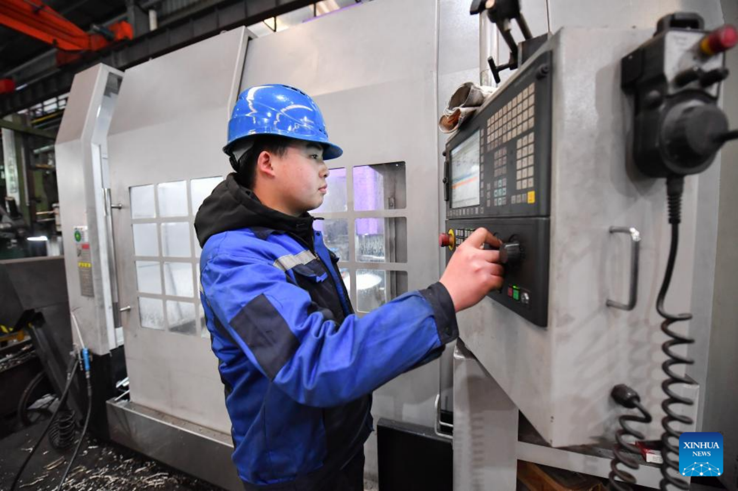 Factories accelerate technological upgrading and p1688.png