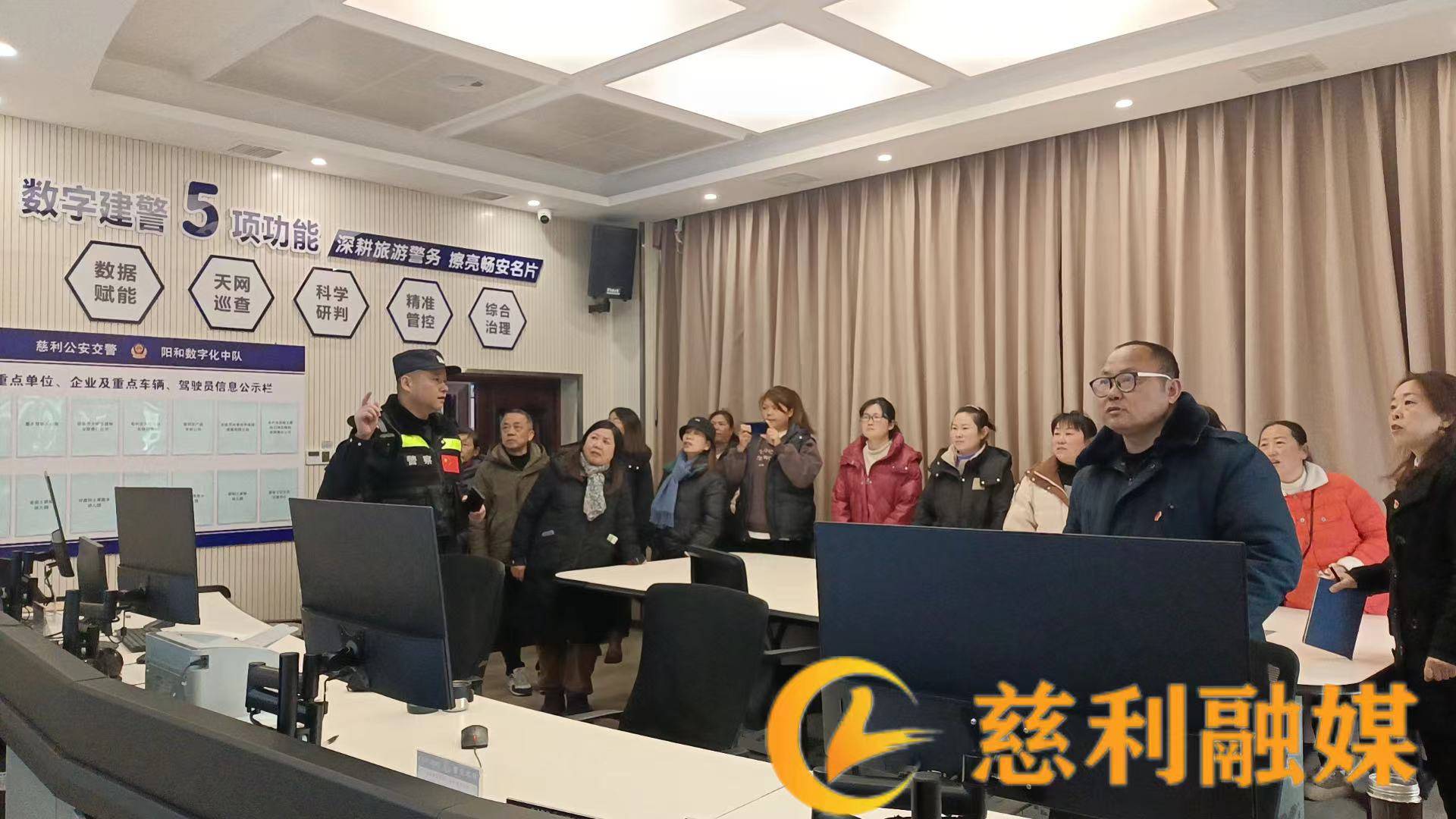 222(1).jpg 222(1).jpg