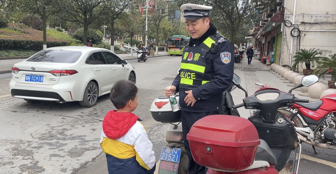 图片2.png
