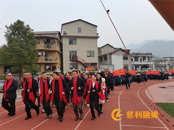 fc96f5e58127fc87fdfa6d7b1904002 (2).jpg