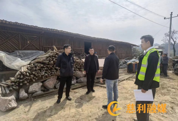 慈1.jpg