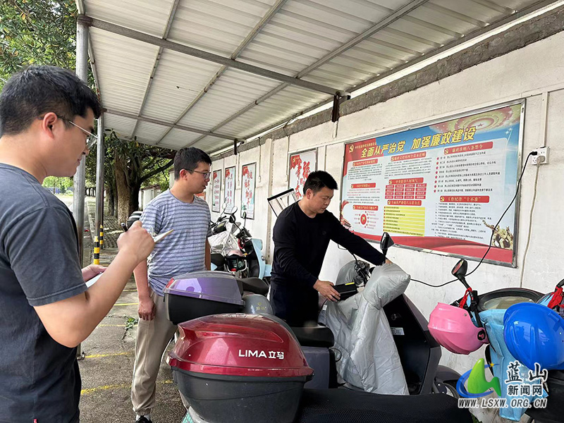 龙溪学校：开展安全隐患排查 筑牢校园安全防线2.jpg