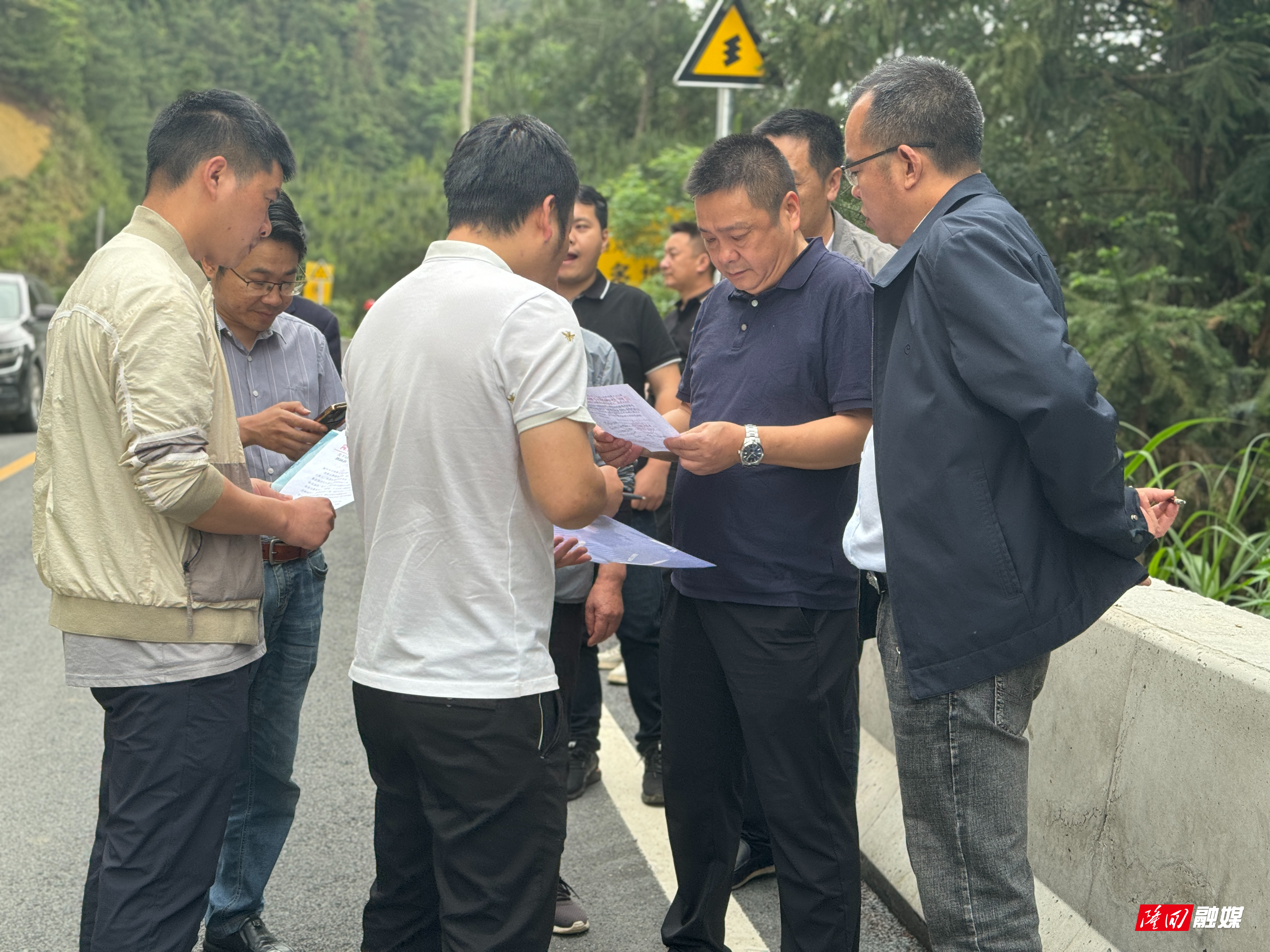 刘咏波带队开展公路灾害风险隐患大排查(图1)
