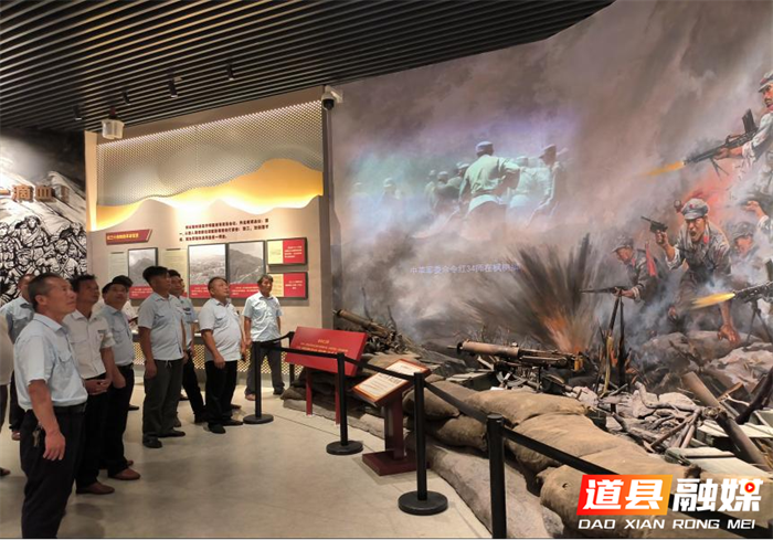 道县月岩国有林场开展“重走长征路”主题党日活动3_副本.png