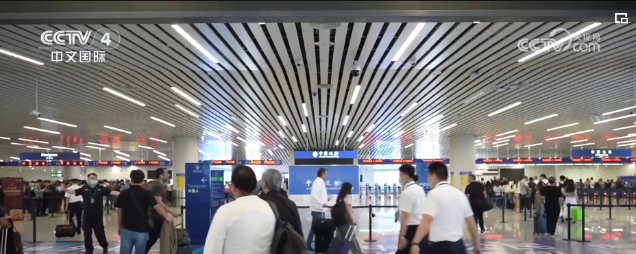 各部门多举措保障百姓“五一”假期出行