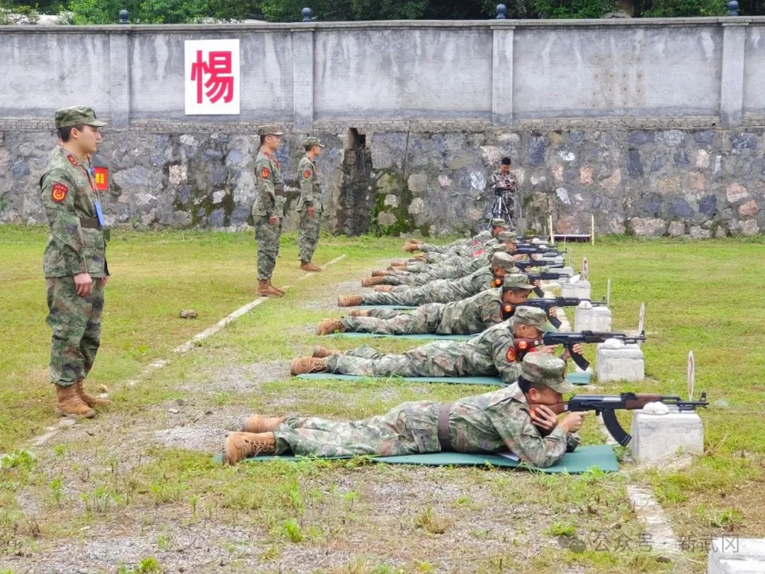 邵阳军分区基干民兵比武竞赛在武冈举行(图2)