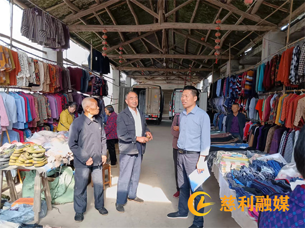 2华岳集贸市场检查_副本.jpg