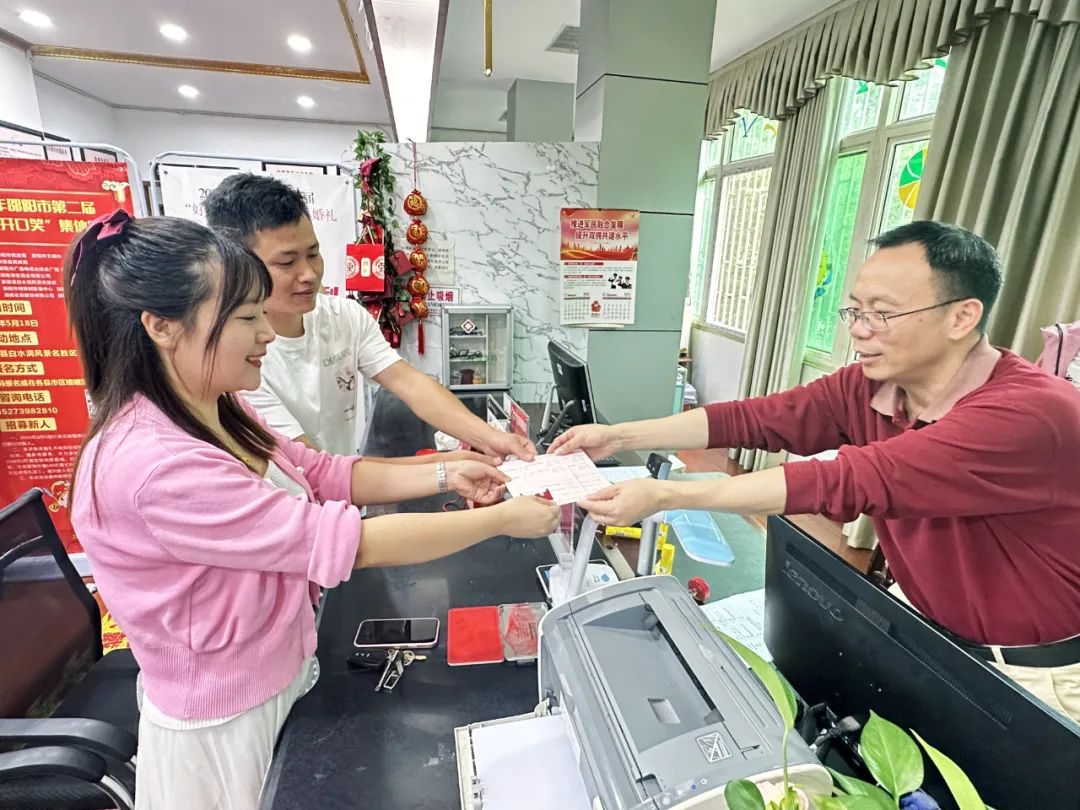 小满遇上“520” 双清区全力为爱护航(图2)