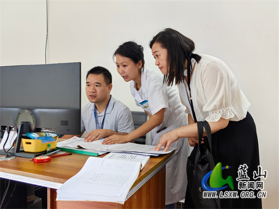 f5a7bdaebc57ad359fbf6d554fbe2963.jpg
