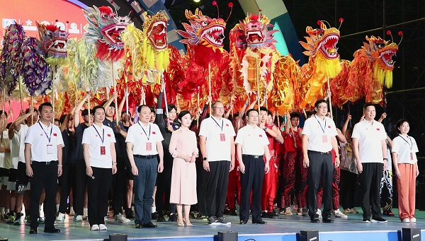 “德成杯”中国龙狮公开赛（安乡站）暨2024年“龙狮少年”全国少儿龙狮大赛启动