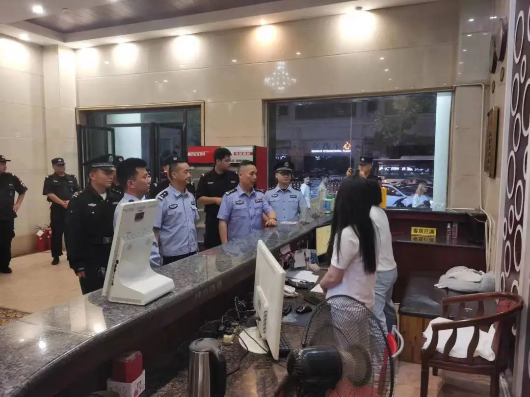 图片 图片
