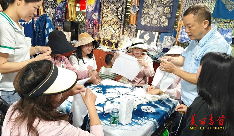 传承“非遗”文化之魂 铸牢民族团结之基2.jpg