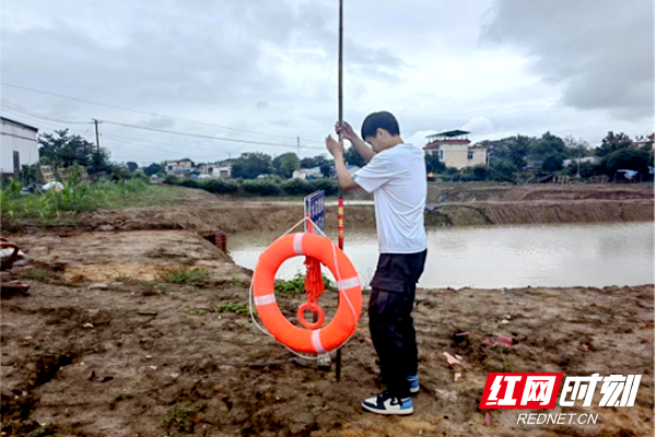 黄合村：多举措打好防溺水“组合拳”，筑牢生命“安全防线”(2)1056.png