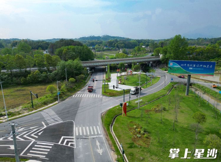 葛家山地处开慧福临交界。 葛家山地处开慧福临交界。