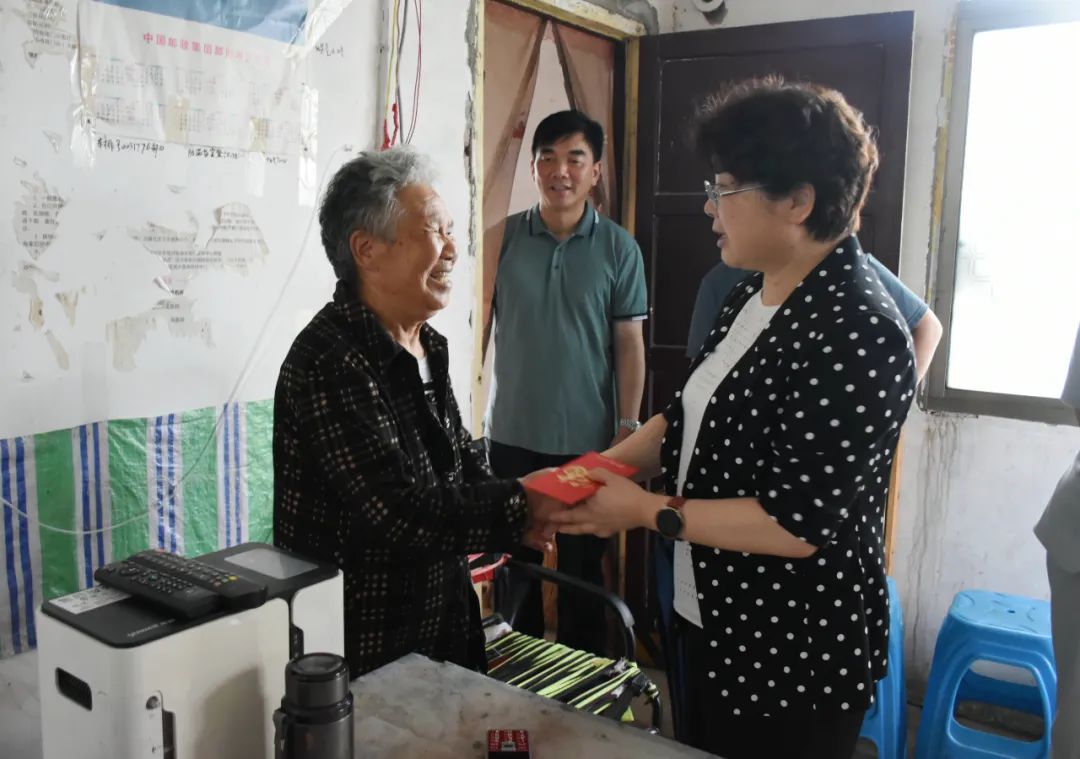 周迎春赴双清区调研指导防汛救灾、乡村振兴工作(图3)