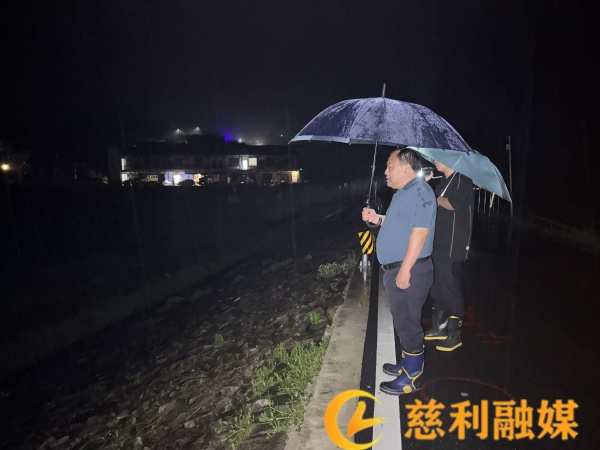 张书记.jpg