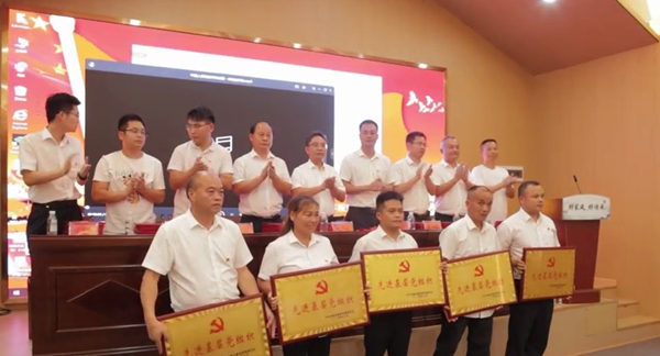 图片15.jpg