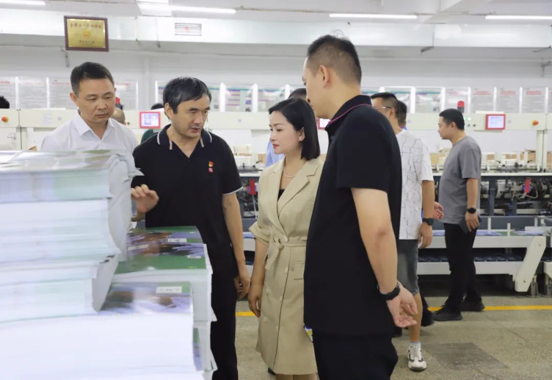 出拳亮剑！双清区开展2024年“扫黄打非”夏季专项行动(图2)