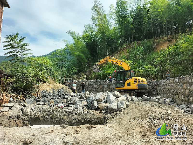 蓝山：打造优质工程 筑牢安全防线.jpg