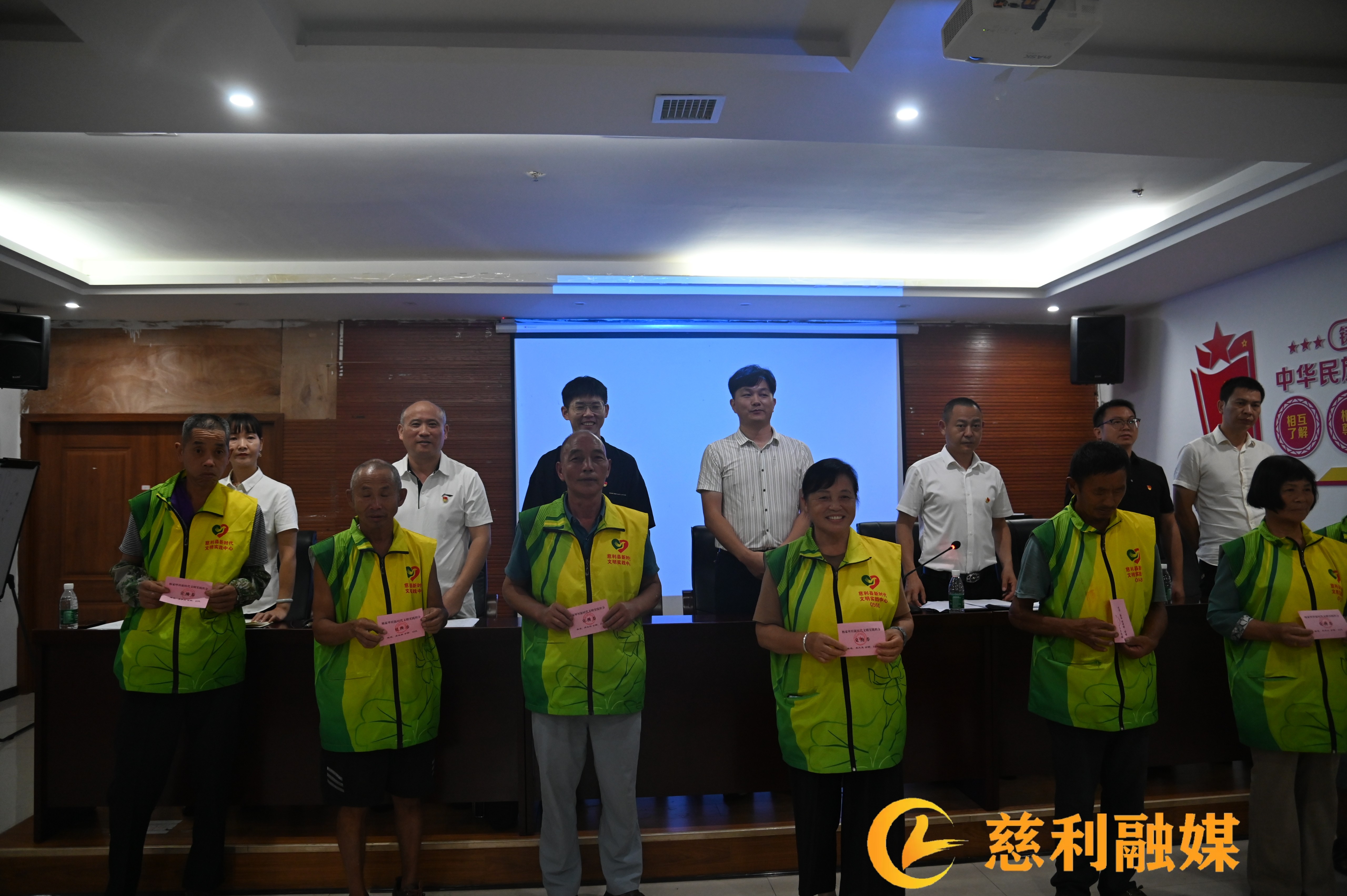 ac42384cdfa9673ade277a187b124fc(1).jpg