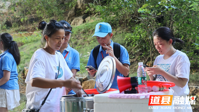 寻根之旅 36名海外华裔青少年走进道县3_副本.jpg