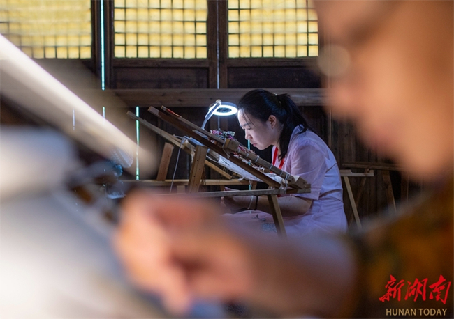 Arts and Crafts Masters Competition Held in Changsha