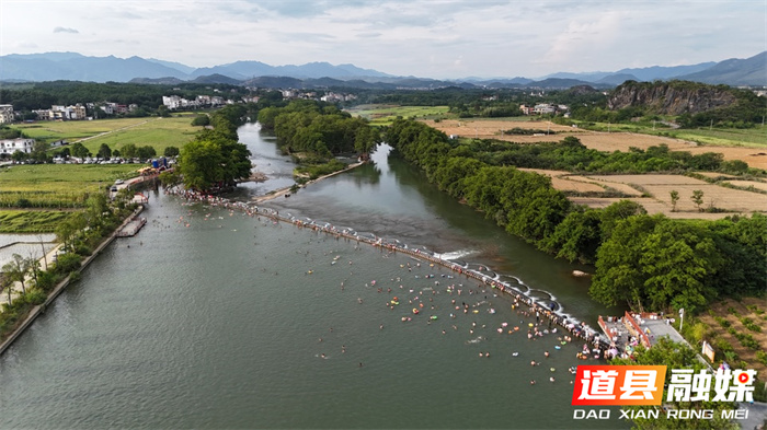 道县：安全水域建设集中游泳点 “堵疏”结合筑牢防溺水“安全堤”1_副本.jpg