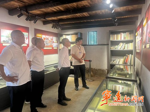 宁远县委政法委党支部开展“学习革命精神 赓续红色基因”党日活动_副本500.jpg