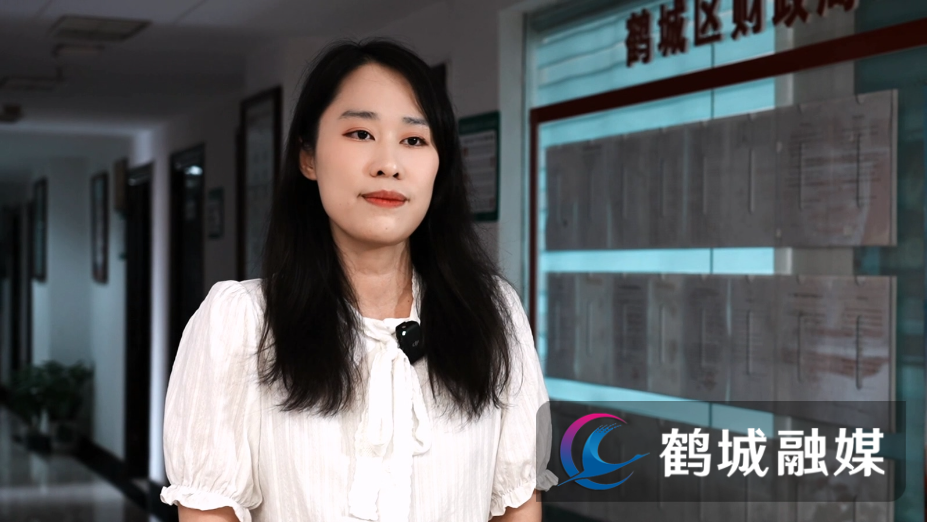 鹤城区财政局党员干部热议党的二十届三中全会（半成品）.mp4_20240731_165046.599.jpg