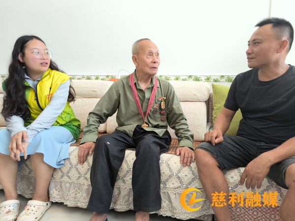 1c6d40bc5b8d1dd1284627deca8f641_副本.jpg